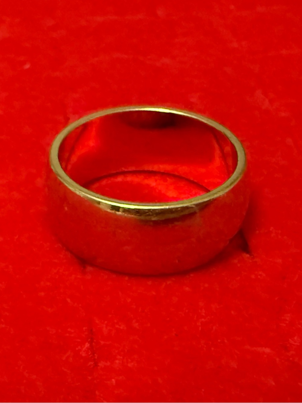 18 Kt HGE Classic Wide Gold Band Ring - Women Jewelry